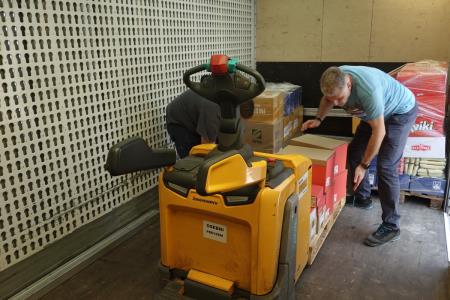 DONACIJA PREHRAMBENIH IZDELKOV ZA GASILCE - Foto- Tine Šubic_07